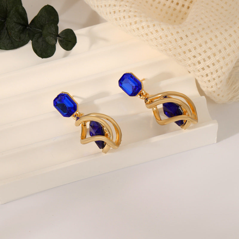 Retro Creative Fashion Emerald Women's Stud Earrings