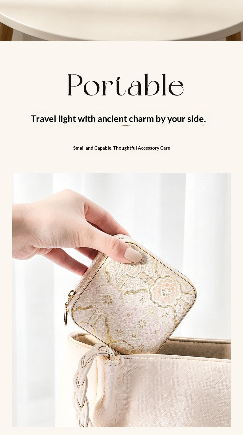 Portable Compact Travel Ring And Jewelry Organizer