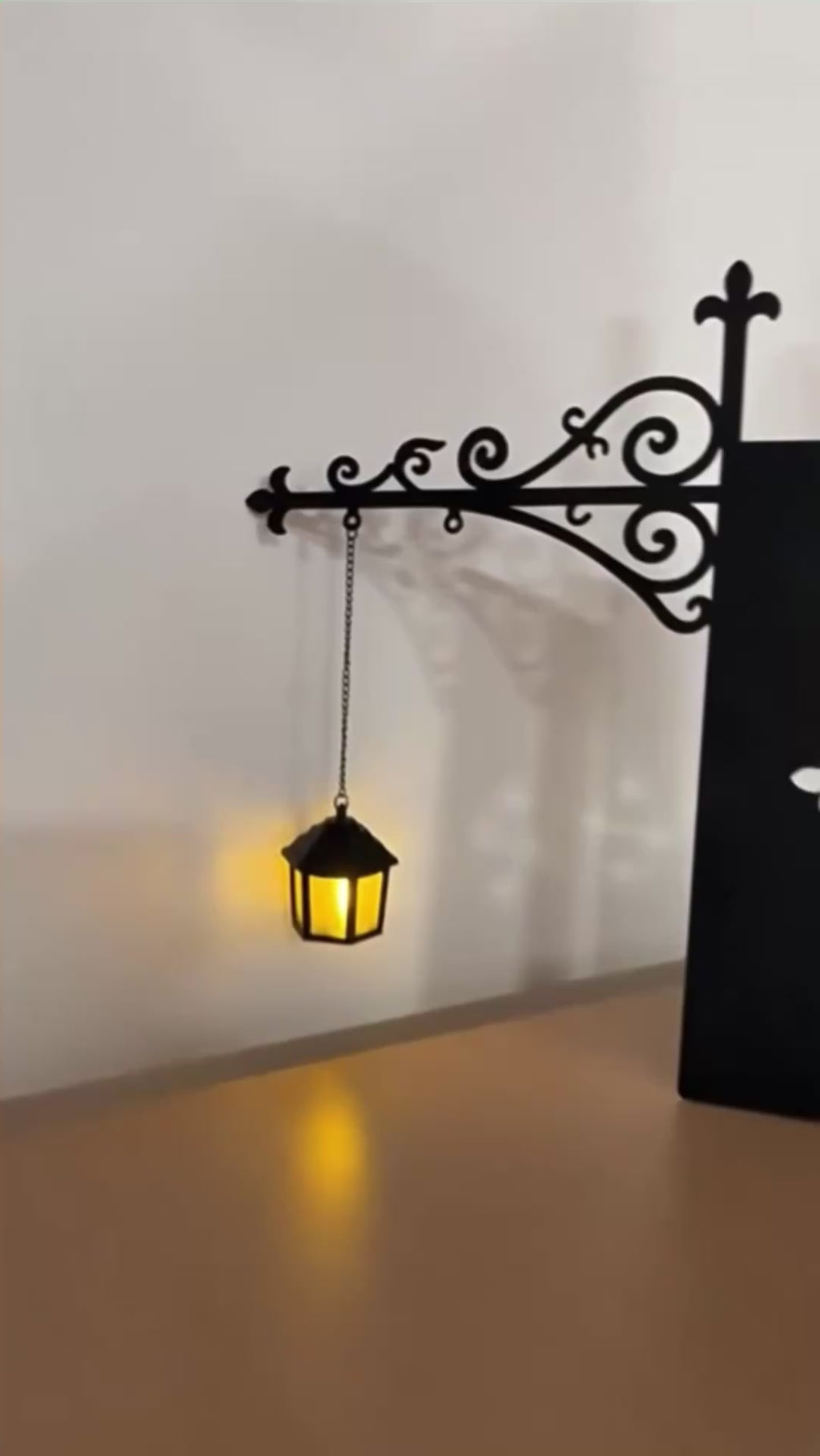 LED Bookshelf Lamp Library Lantern Mini Night Light Book Library Nook Decor Creative Reading Gift For Halloween Bedroom Home Office Desk